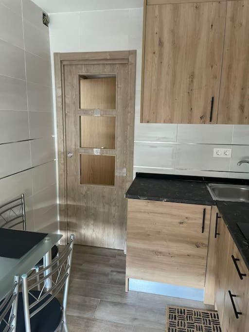 Adoracte 4 Mieres Apartamentos Buitenkant foto