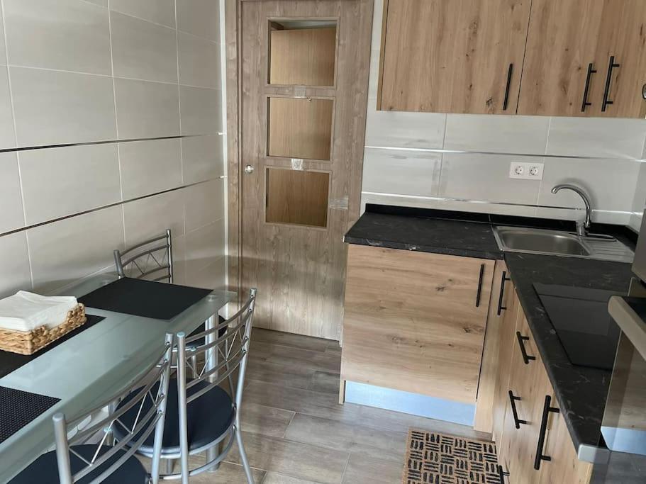 Adoracte 4 Mieres Apartamentos Buitenkant foto