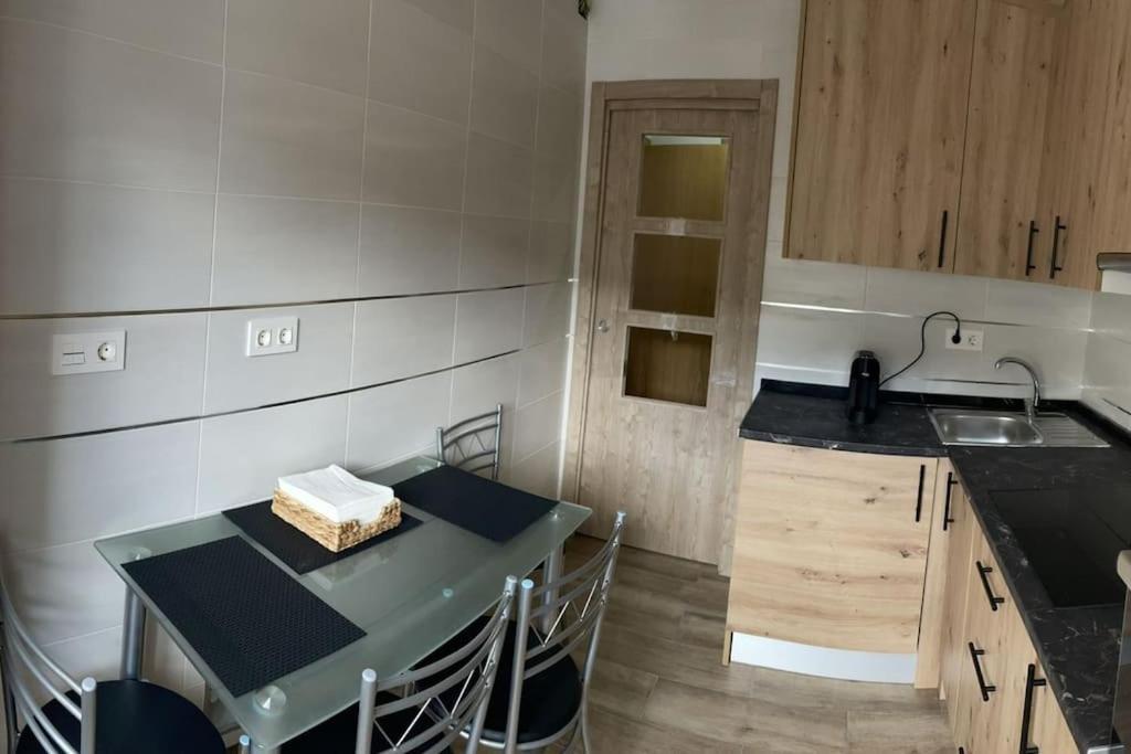 Adoracte 4 Mieres Apartamentos Buitenkant foto